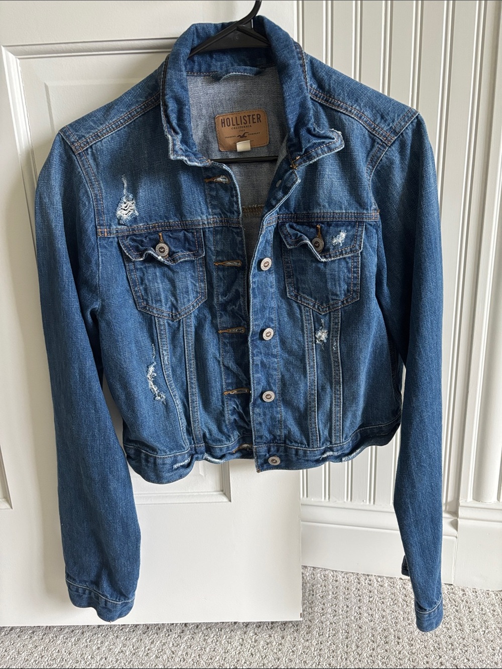 Hollister Distressed Blue Denim Jacket Women’s Size Large
